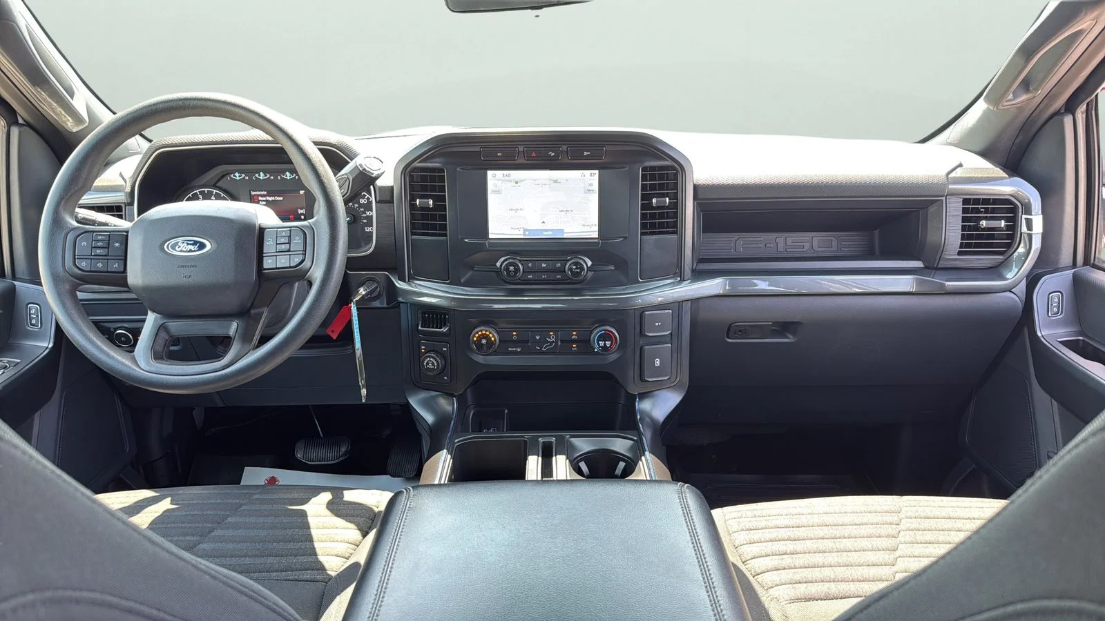 Used 2022 White Ford XL image 22