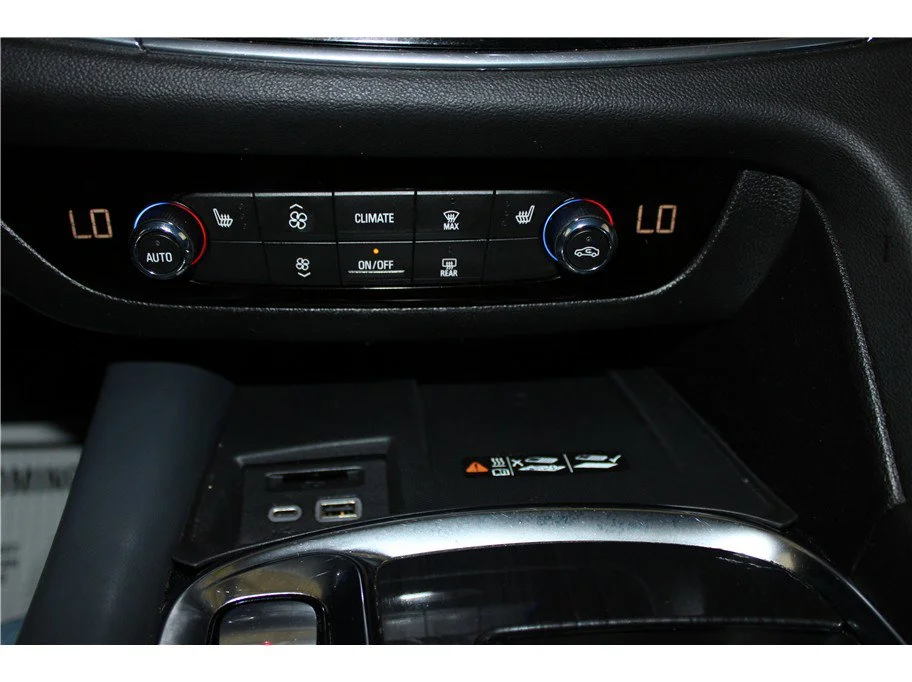 2023 Buick Enclave Essence - Photo 32