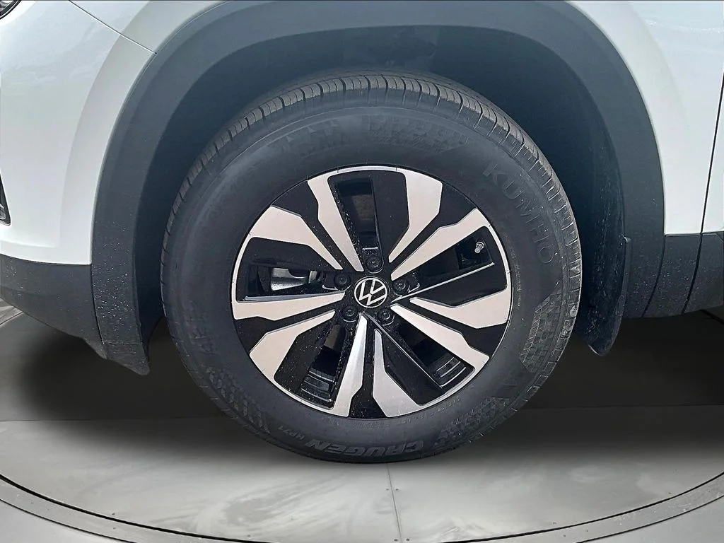 2026 Volkswagen Atlas Cross Sport SE - Photo 13