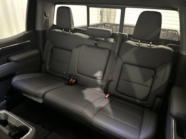 2026 GMC Sierra 1500 SLT - Photo 25