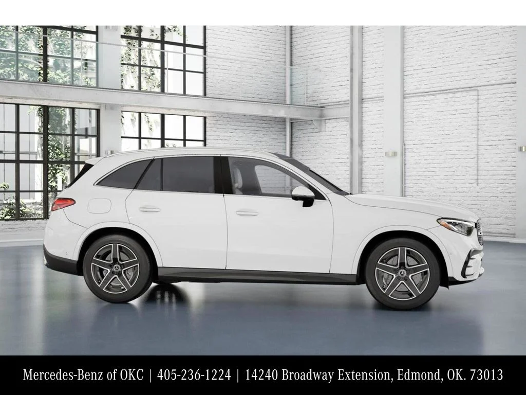 New 2026 White Mercedes-Benz GLC 300 image 15