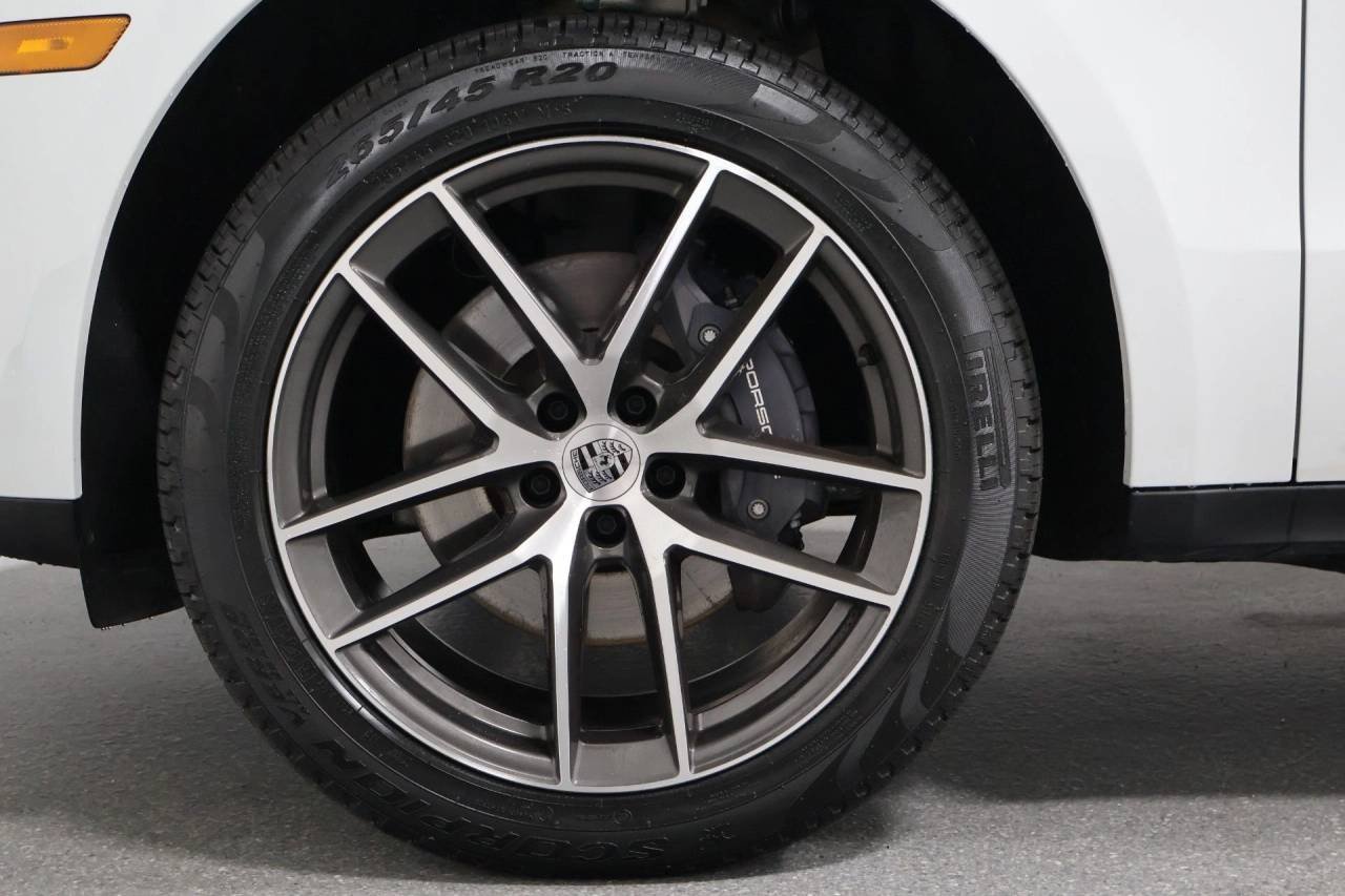 Certified Used 2026 White Porsche  image 40