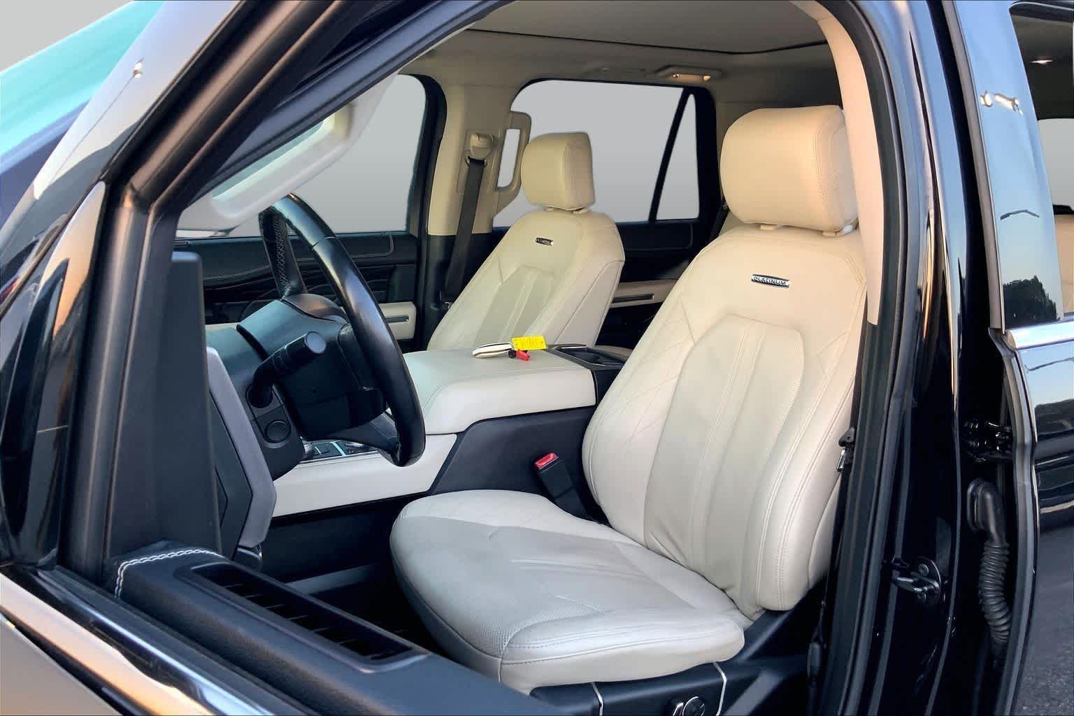 Used 2019 Agate Black Ford Platinum image 8