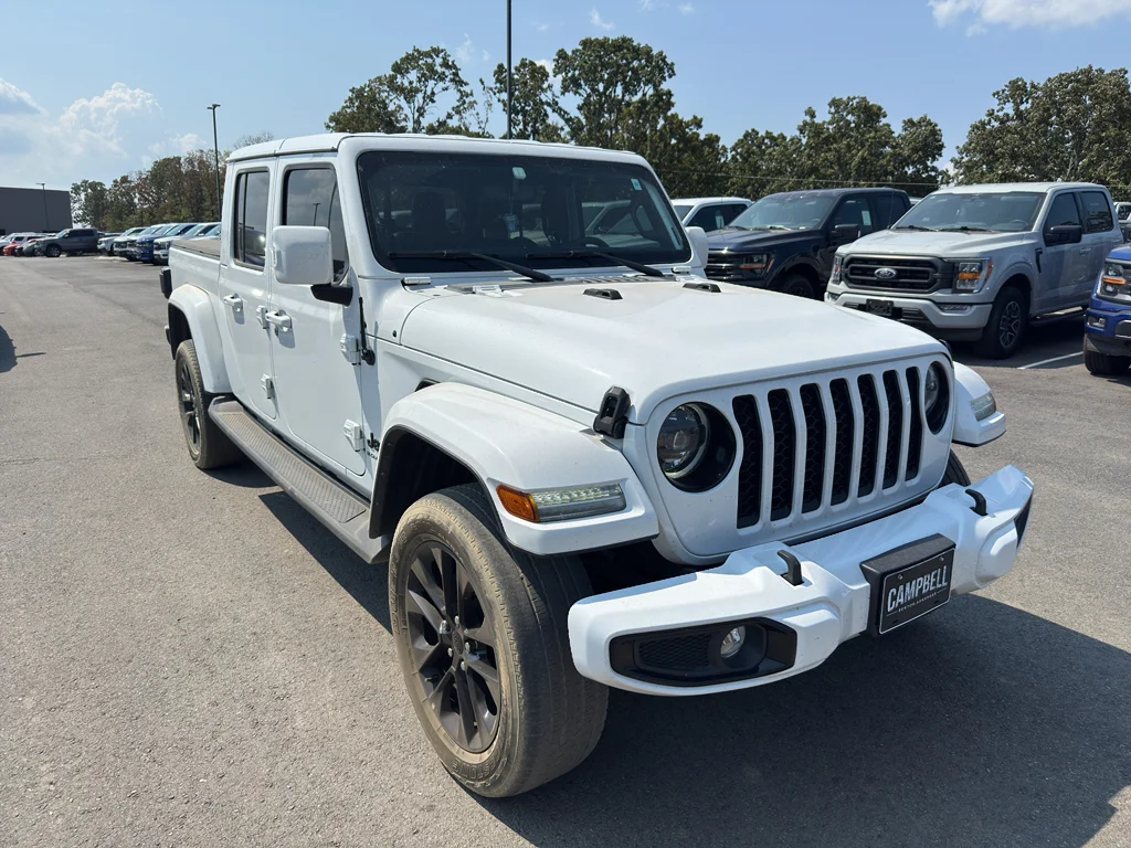 Used 2023 Bright White Clearcoat Jeep High Altitude image 3