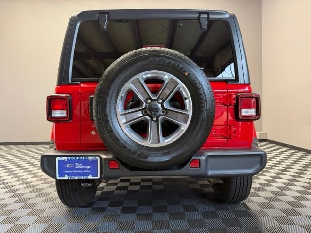 Certified Used 2020 Firecracker Red Clearcoat Jeep Unlimited Sahara image 10