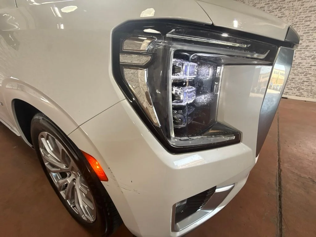 Used 2024 White GMC Denali image 10