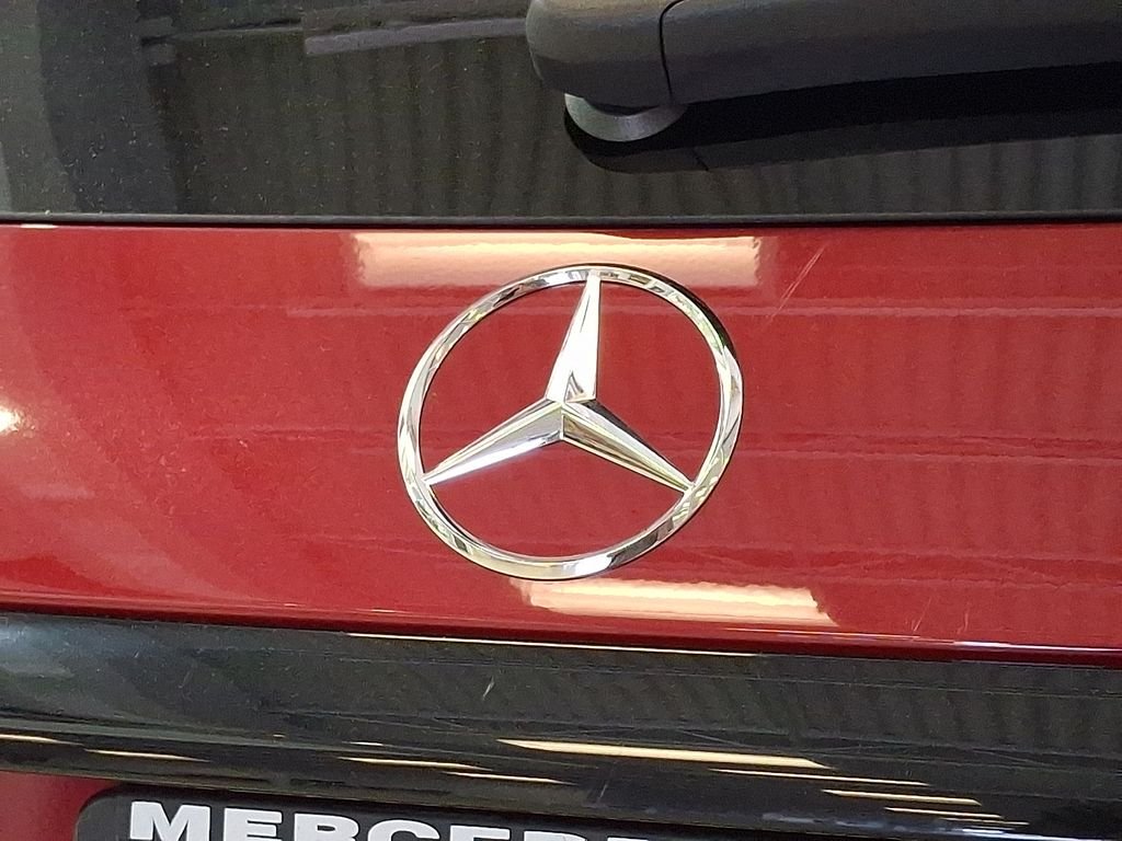 New 2026 Red Mercedes-Benz GLC 300 image 28
