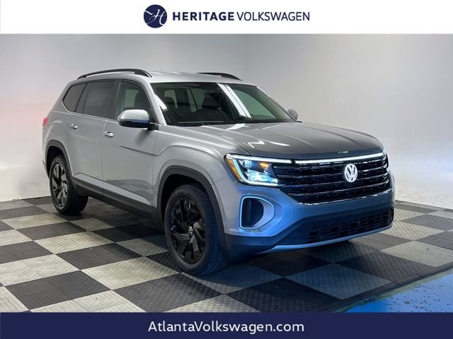 New 2026 Silver Volkswagen 2.0T SE w/Technology image 1
