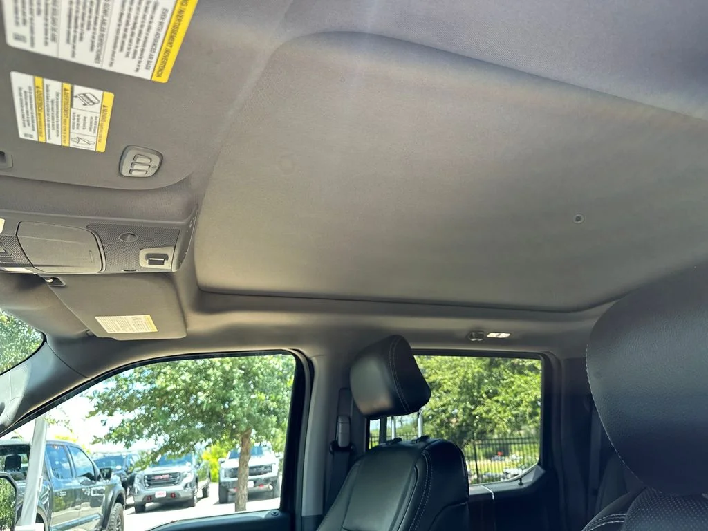 Used 2016 Green Ford Lariat image 33