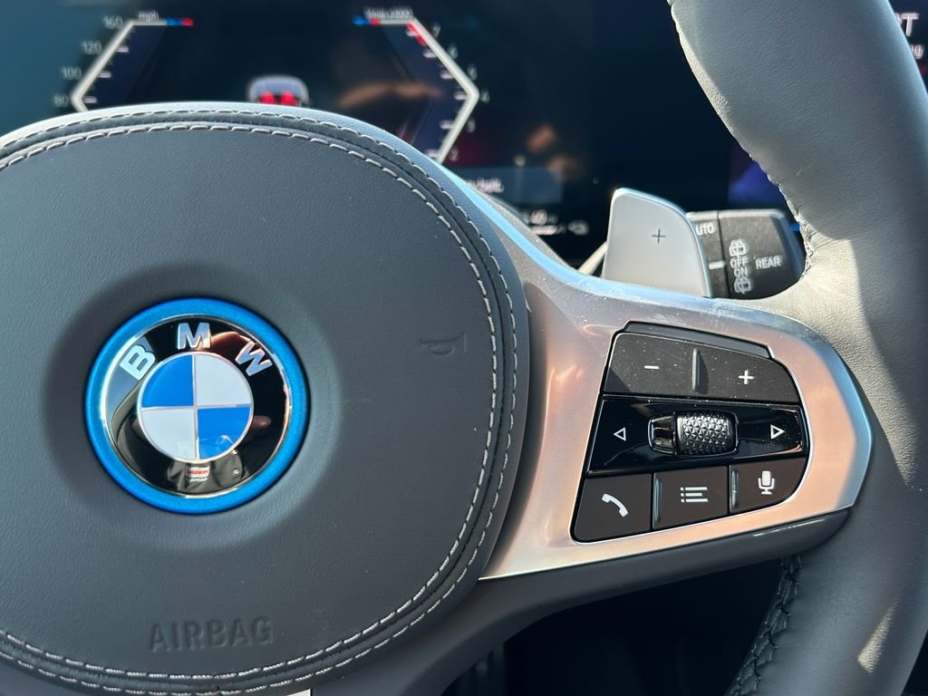 New 2026 Brooklyn Grey Metallic BMW xDrive50e image 20