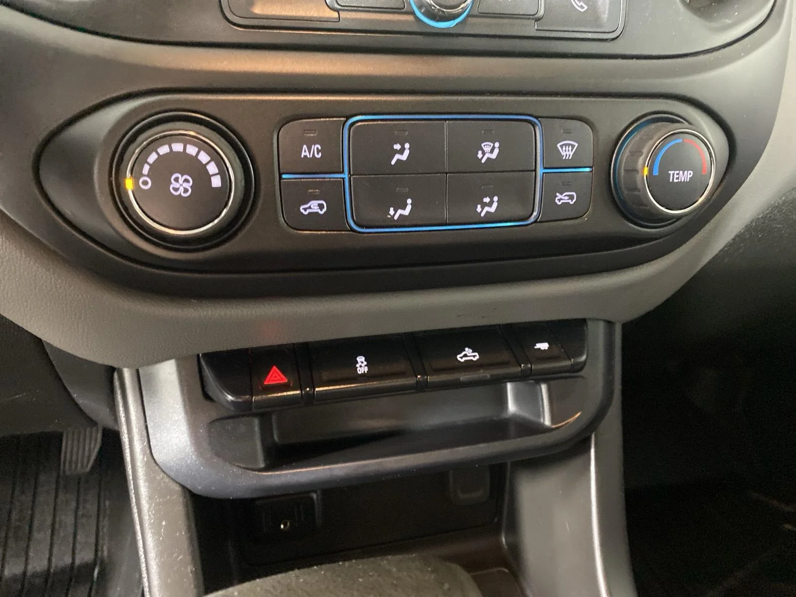 Used 2019 Silver Ice Metallic Chevrolet 4WD Work Truck image 22
