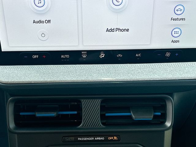 New 2026 Oxford White Ford XLT image 47