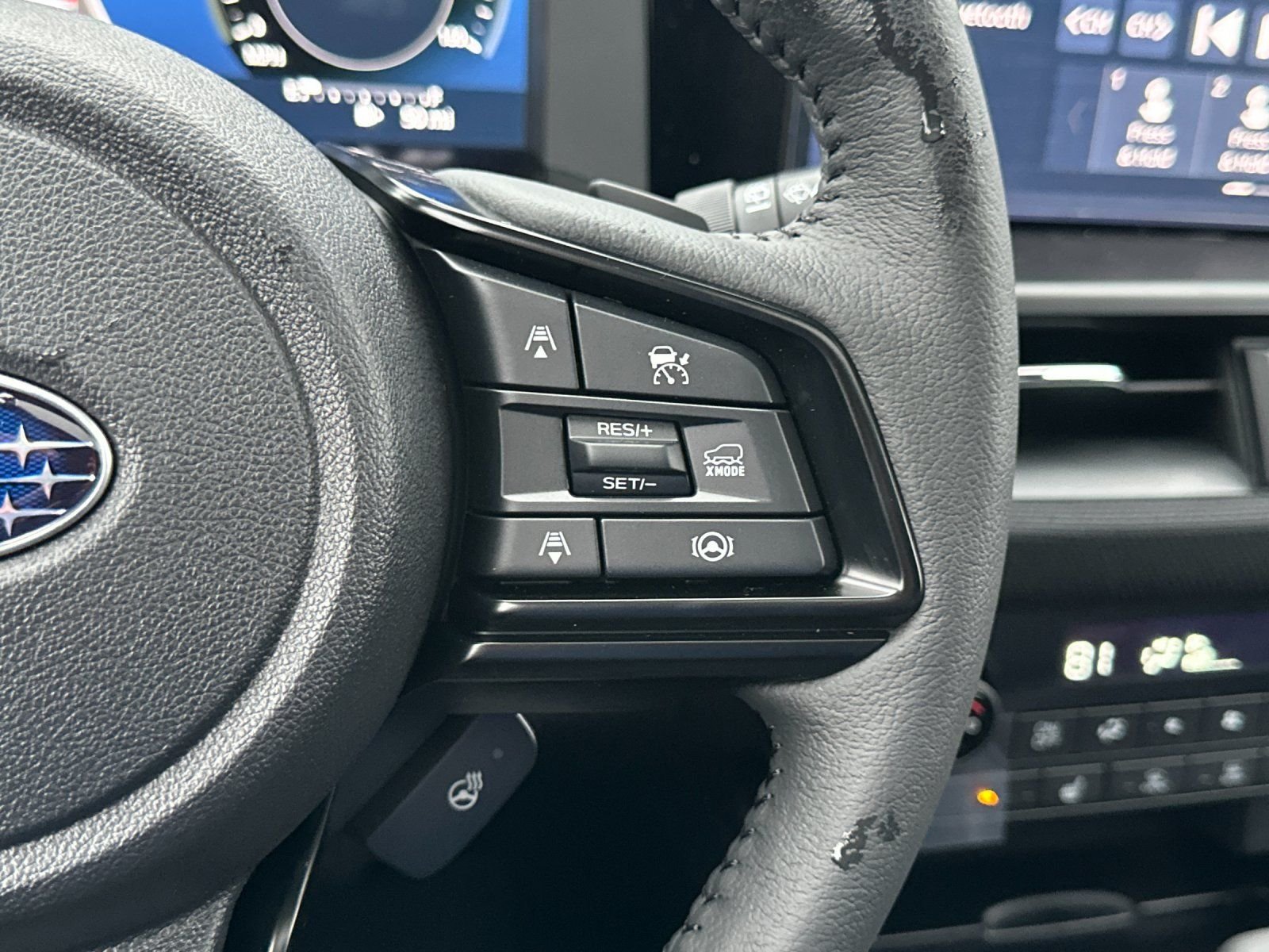 New 2026 CRYSTAL BLACK SILICA Subaru Limited XT image 30