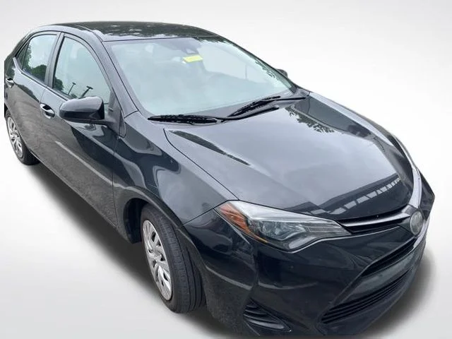 2019 Toyota Corolla LE AT's photo