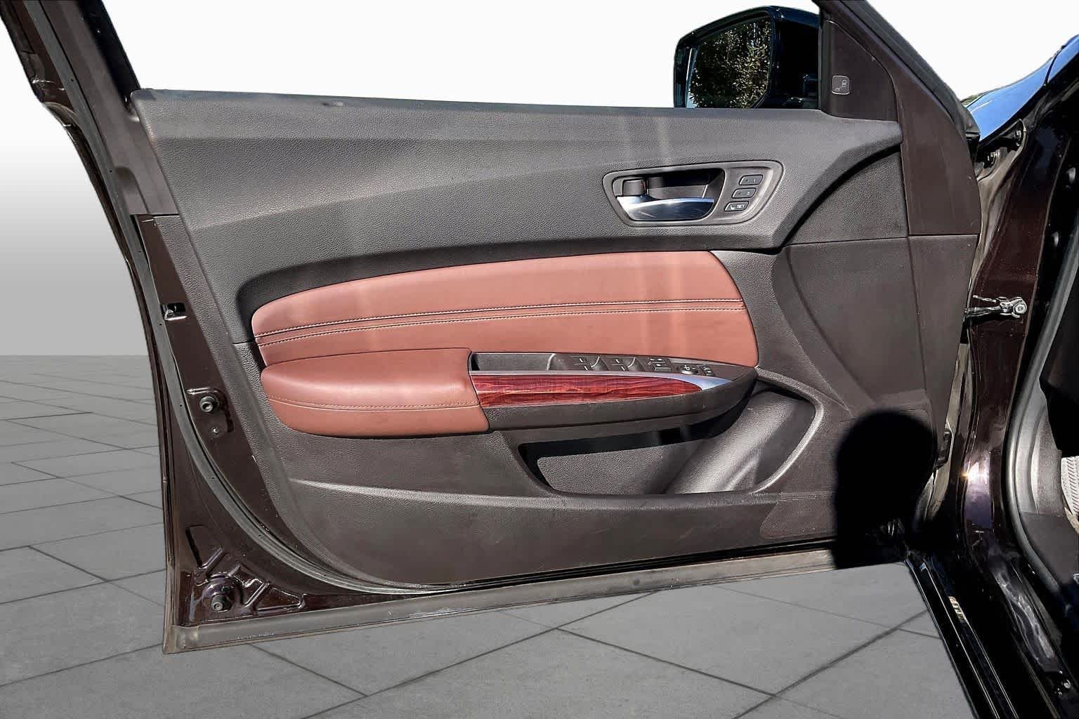 2017 Acura TLX Technology Package - Photo 21