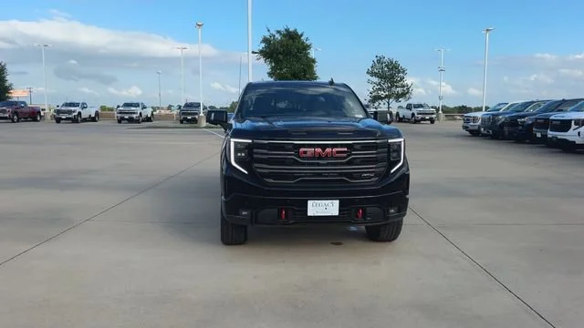 2026 GMC Sierra 1500 AT4 - Photo 3