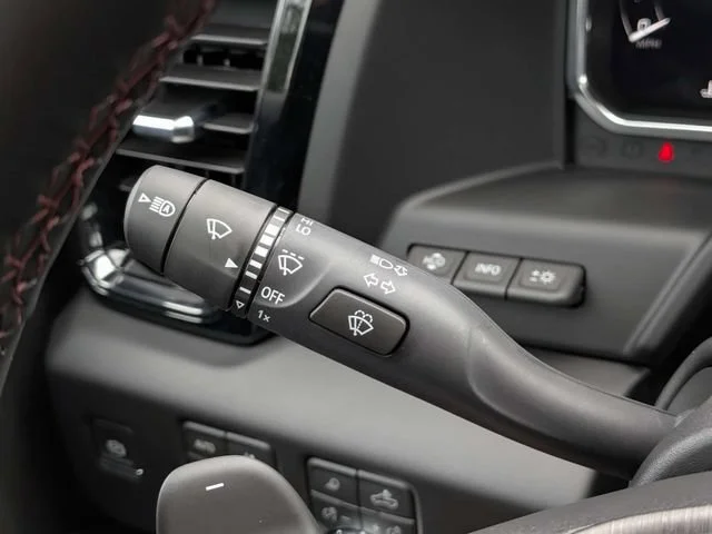 New 2026 Sterling Metallic GMC AT4X image 28