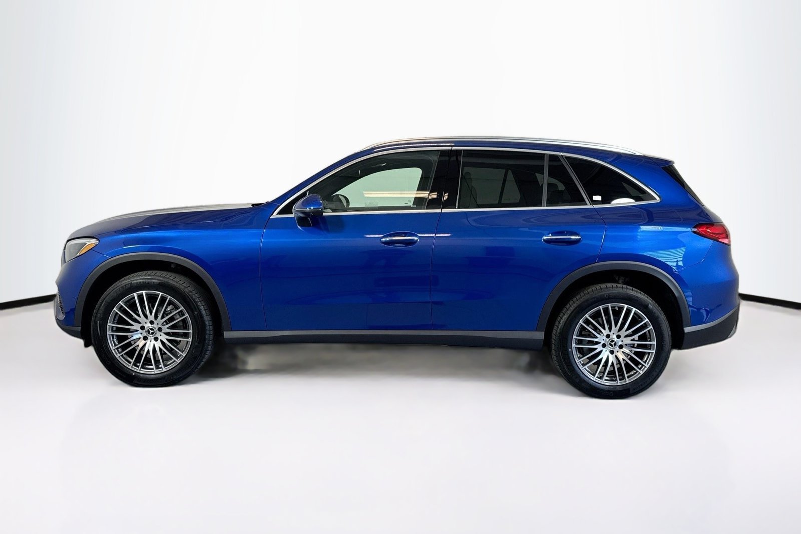 New 2026 Starling Blue Metallic Mercedes-Benz GLC 300 image 8
