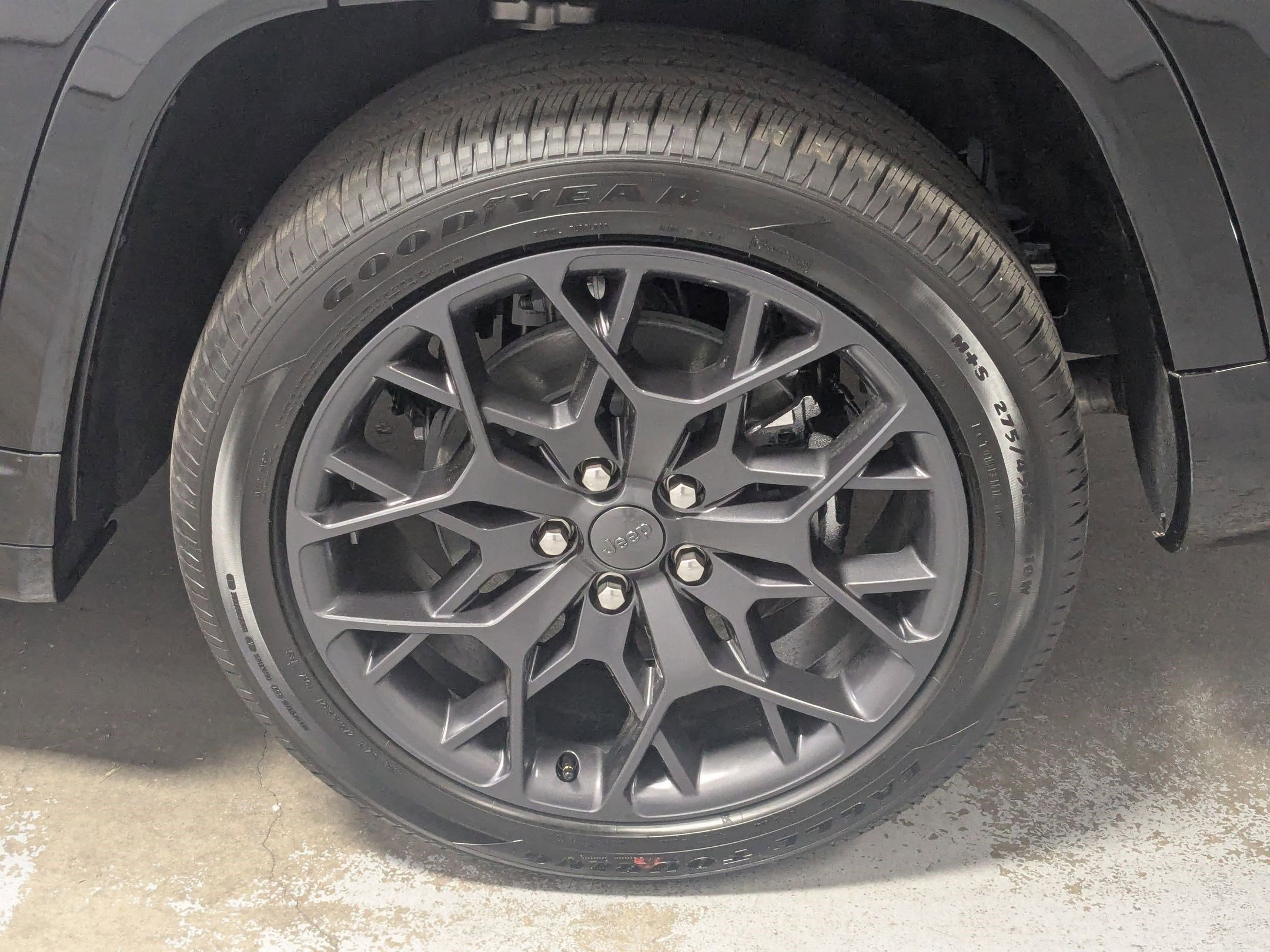 New 2026 Diamond Black Crystal Pearl-Coat Exterior Paint Jeep Summit image 19