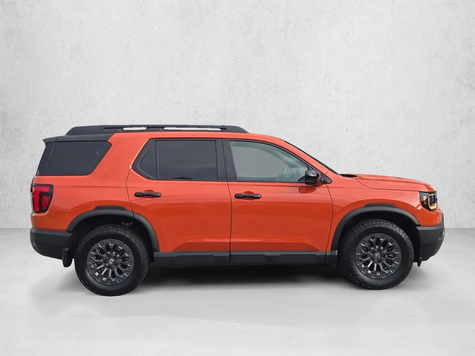 Used 2026 Sunset Orange Honda TrailSport image 4