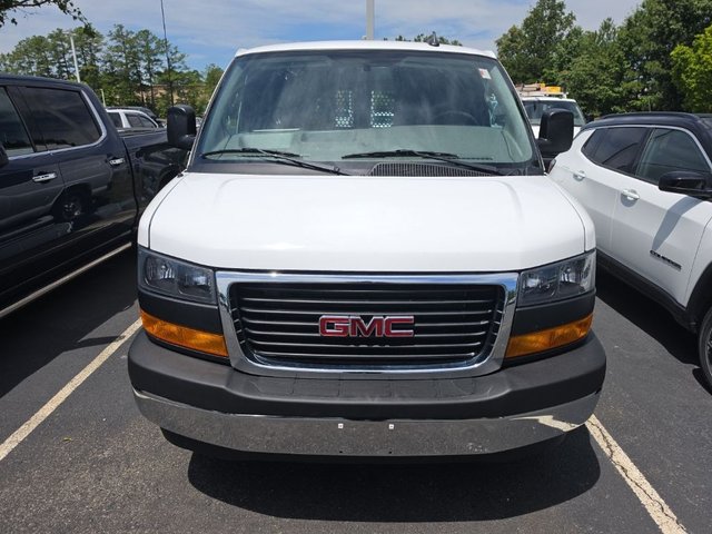 2024 GMC Savana 2500 Work Van