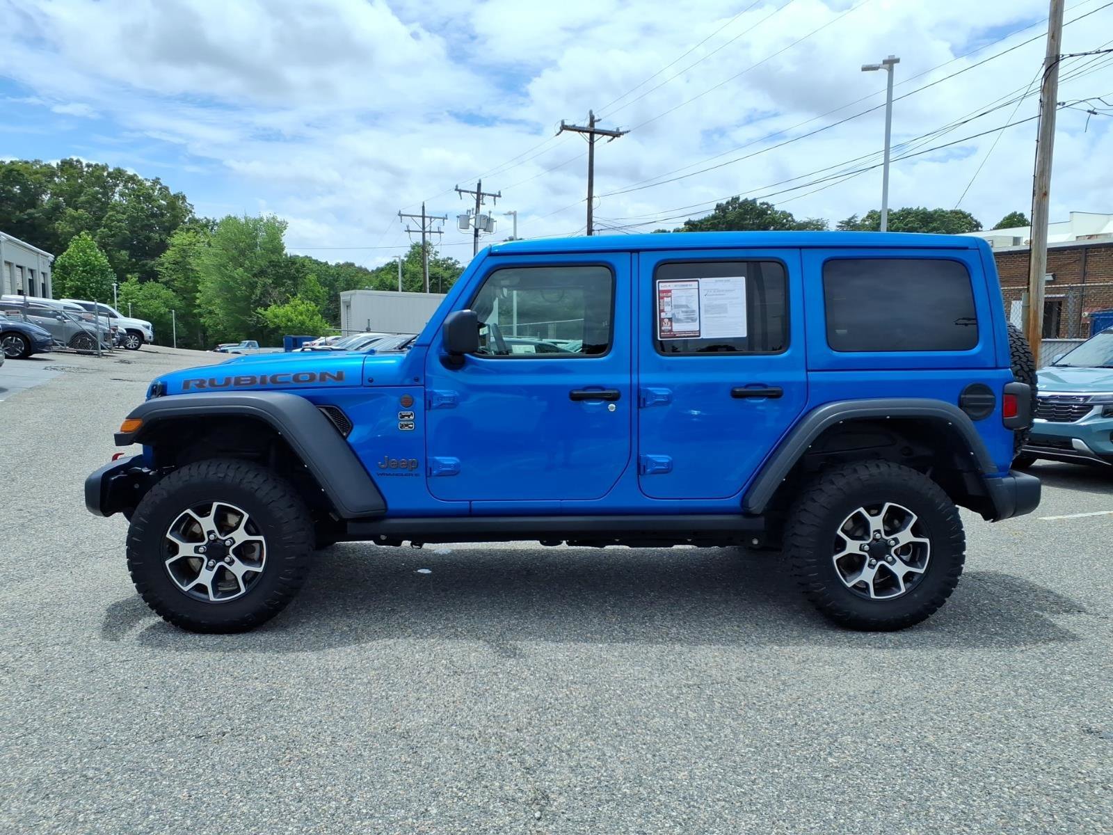 Used 2023 Hydro Blue Pearlcoat Jeep Rubicon image 20