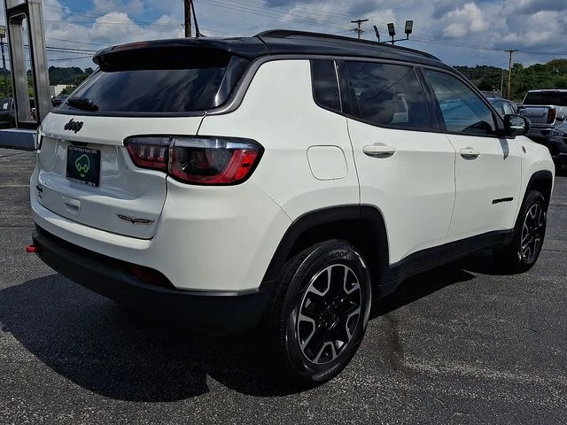 Used 2020 White Jeep Trailhawk image 6