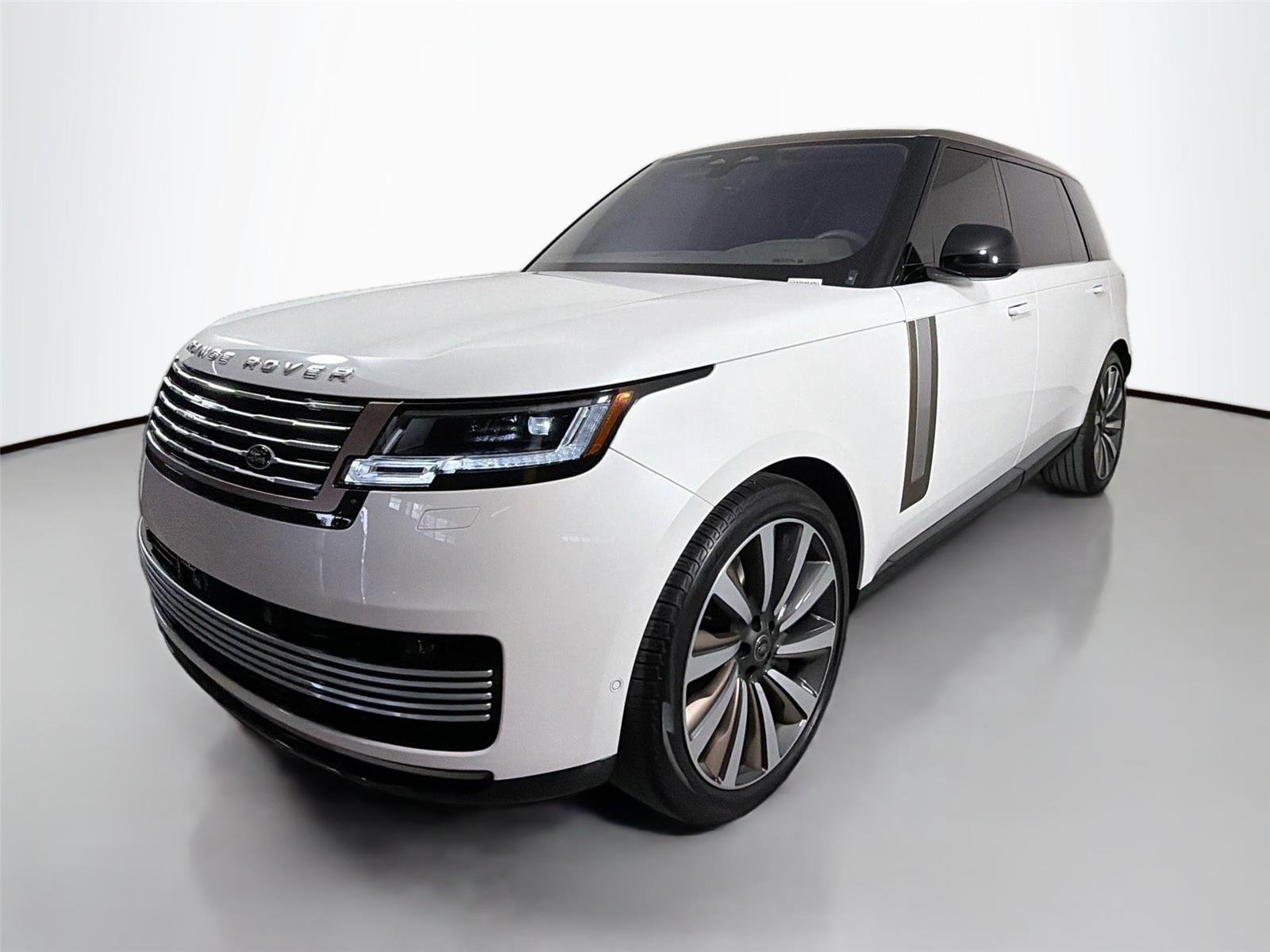 Certified Used 2022 Icy White Gloss Land Rover SV LONG WHEELBASE image 1