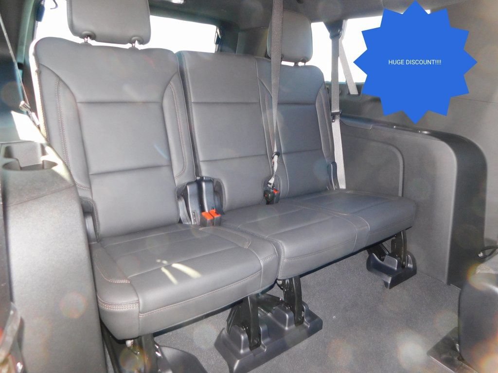 2025 Chevrolet Suburban High Country - Photo 35