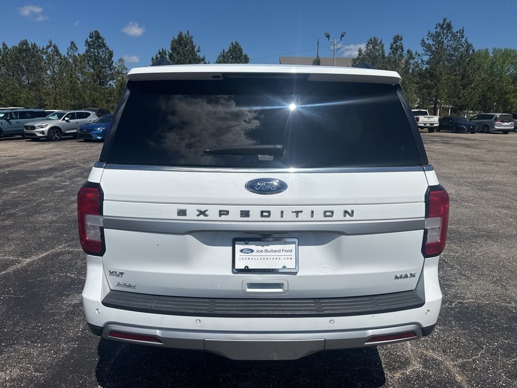 Used 2023 White Ford XLT image 24
