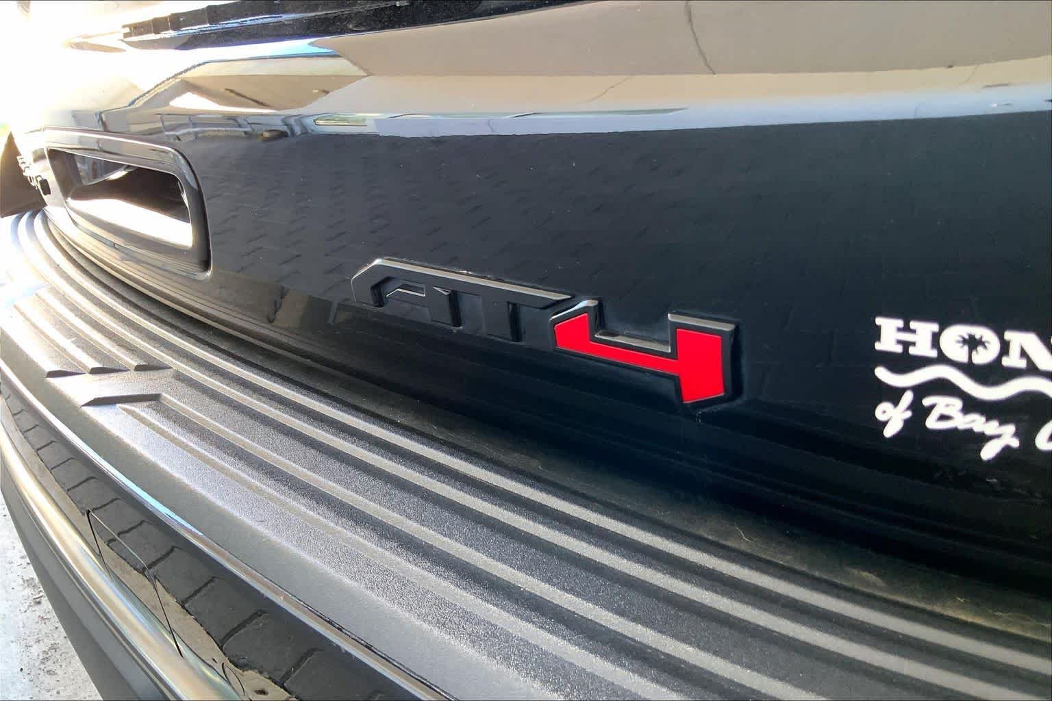 Used 2024 Onyx Black GMC AT4 image 10
