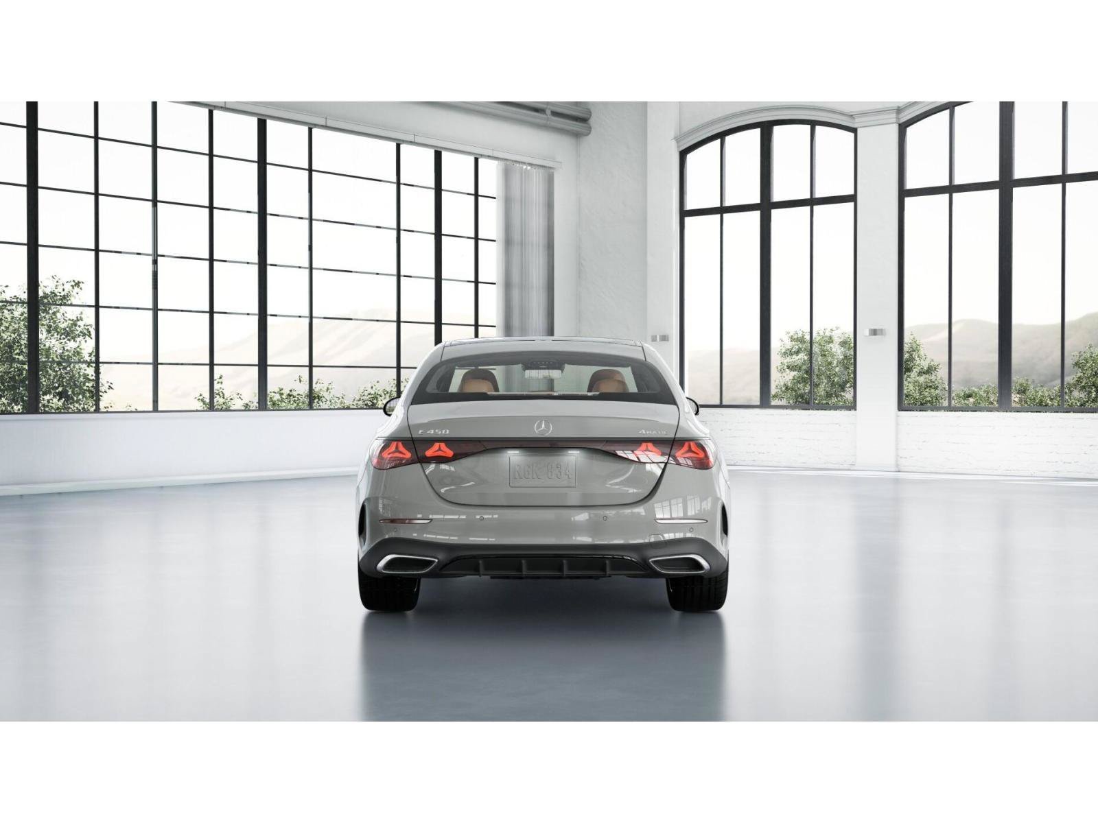 New 2027 MANUFAKTUR Alpine Grey Mercedes-Benz E 450 4MATIC® image 25
