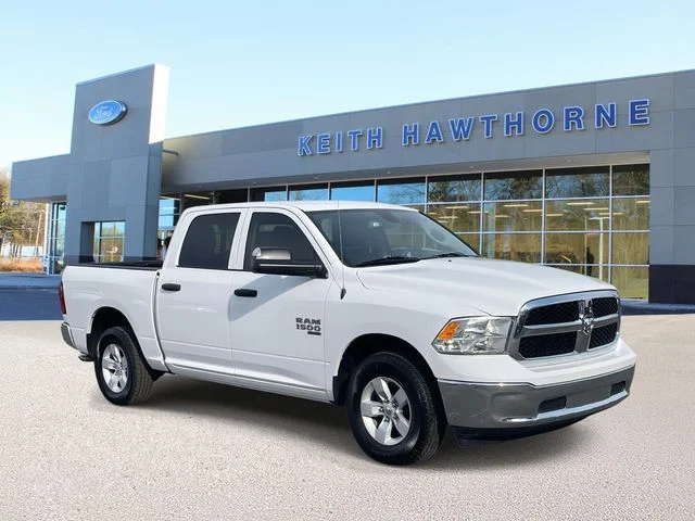 2023 RAM 1500 Classic SLT 4x4 Crew Cab 5'7's photo