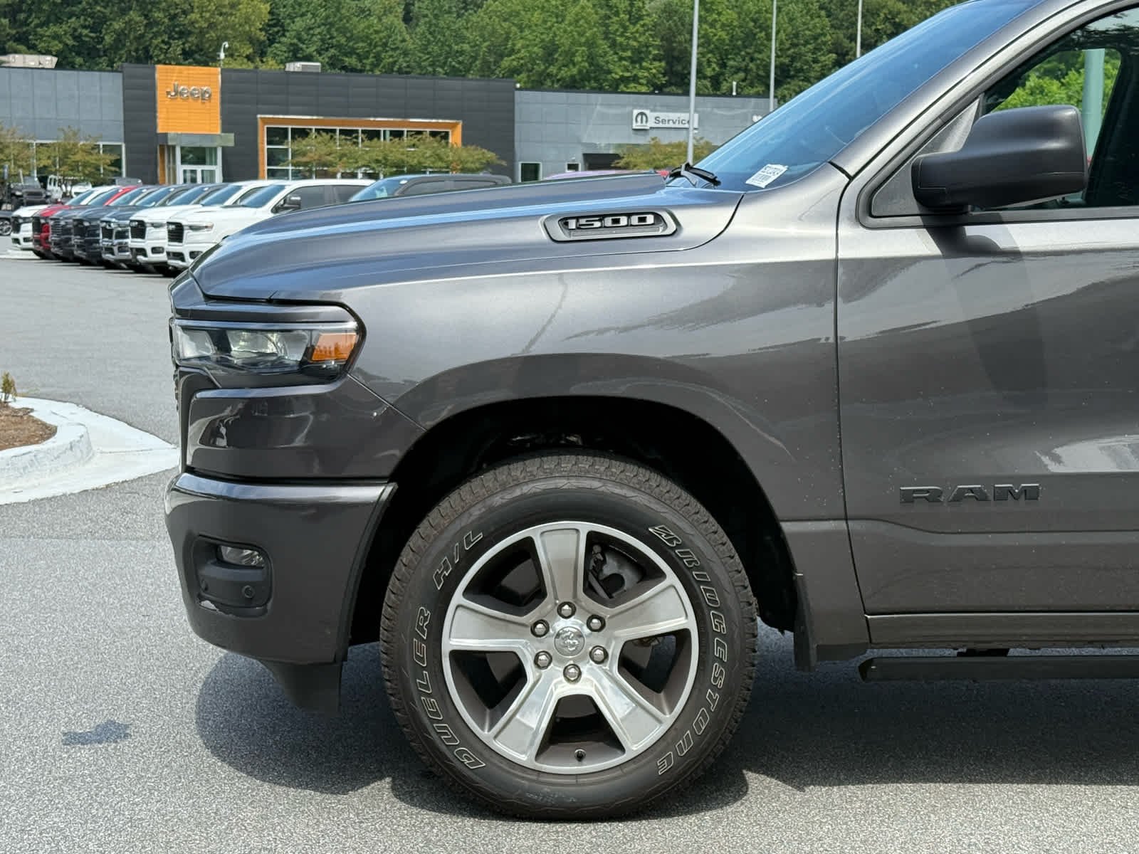 Used 2026 Granite Crystal Metallic Clearcoat Ram Express image 10