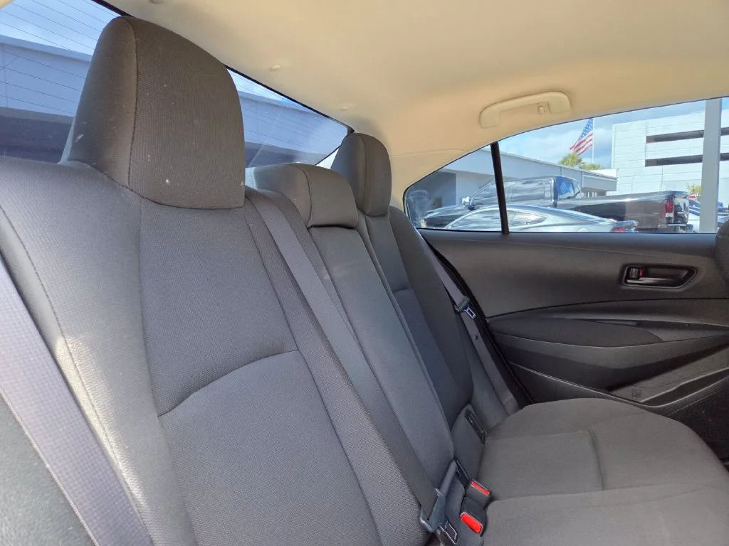 Used 2024  Toyota LE image 18