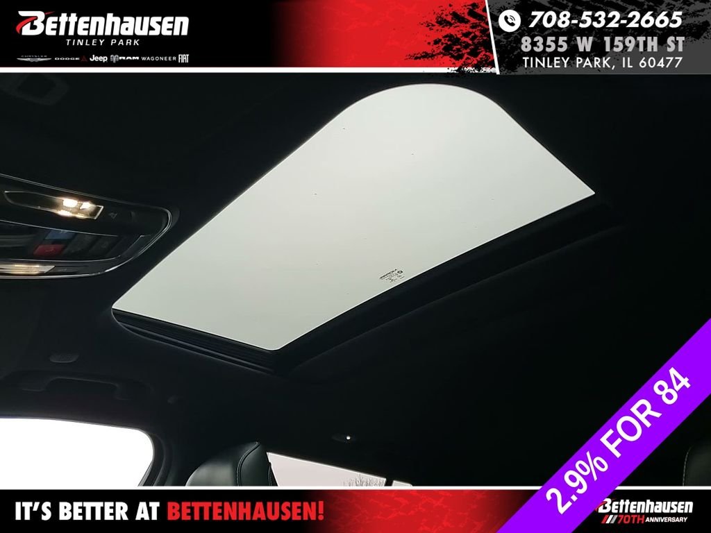 New 2026 Baltic Gray Metallic Clear-Coat Exterior Paint Jeep Altitude image 24