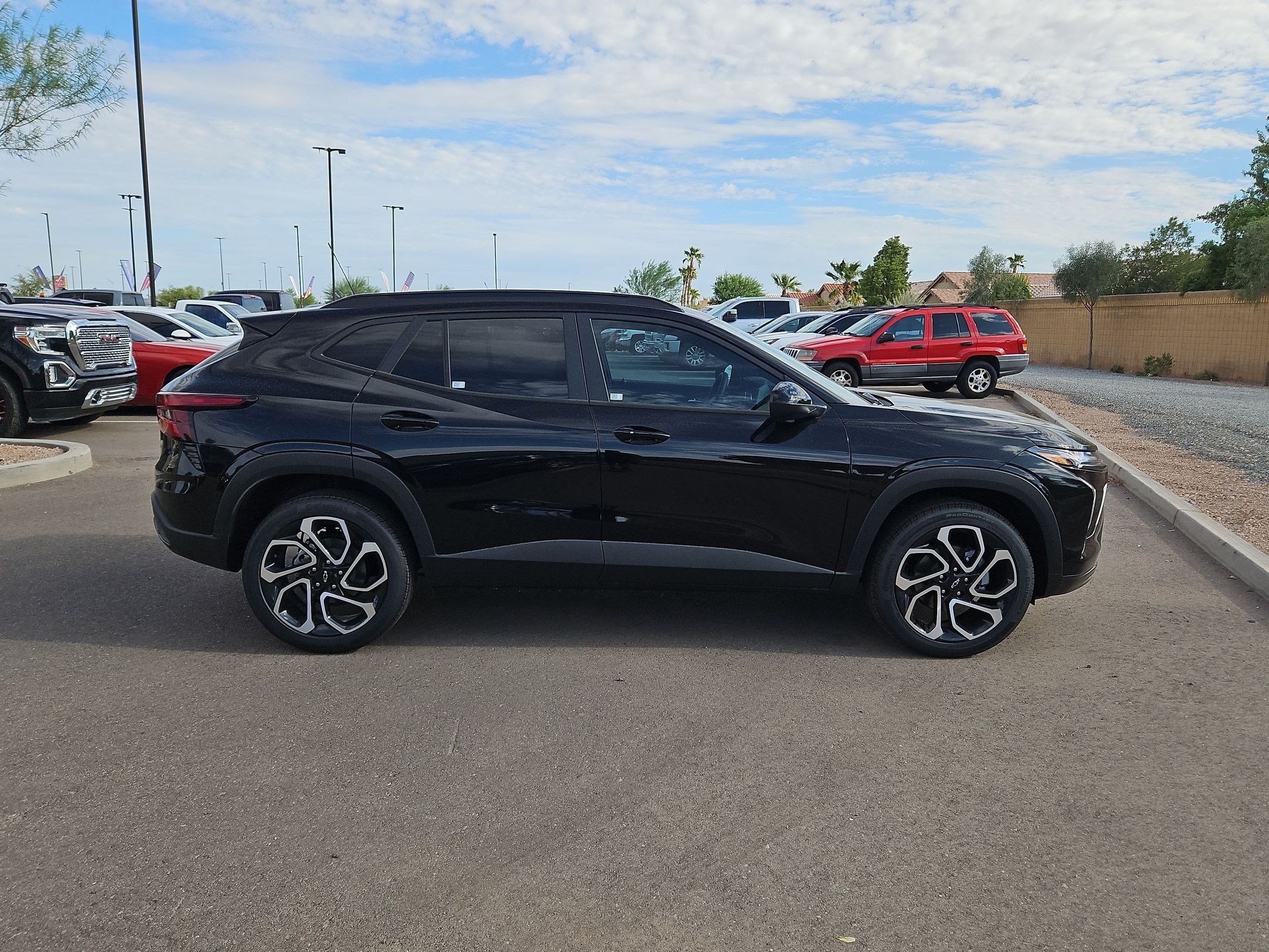 New 2026 Mosaic Black Metallic Chevrolet 2RS image 8