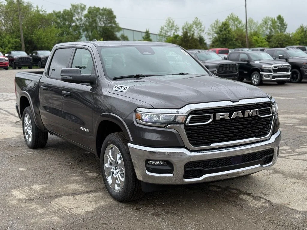 New 2026 Granite Crystal Metallic Clear-Coat Exterior Paint RAM Big Horn/Lone Star image 4