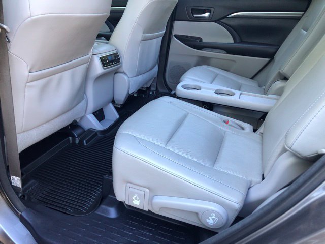 Used 2017 Predawn Gray Mica Toyota Limited Platinum image 20