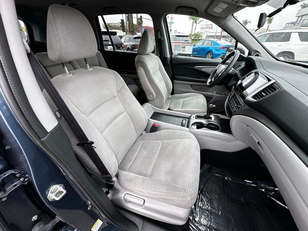 Used 2016 Blue Honda EX image 13