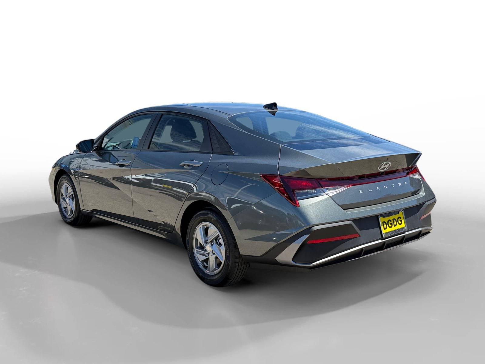 Certified Used 2026 Amazon Gray Hyundai SE image 3