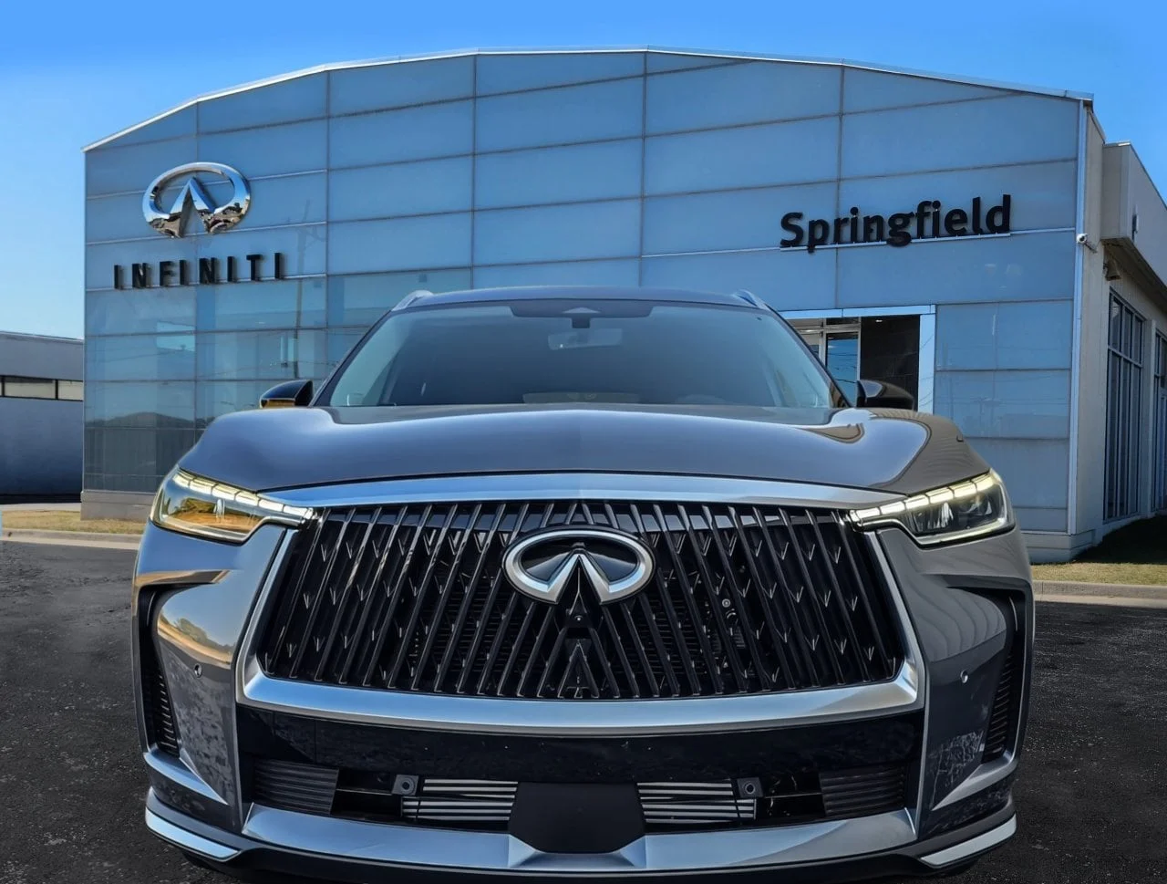 New 2027 GRAPHITE SHADOW INFINITI Luxe AWD image 2