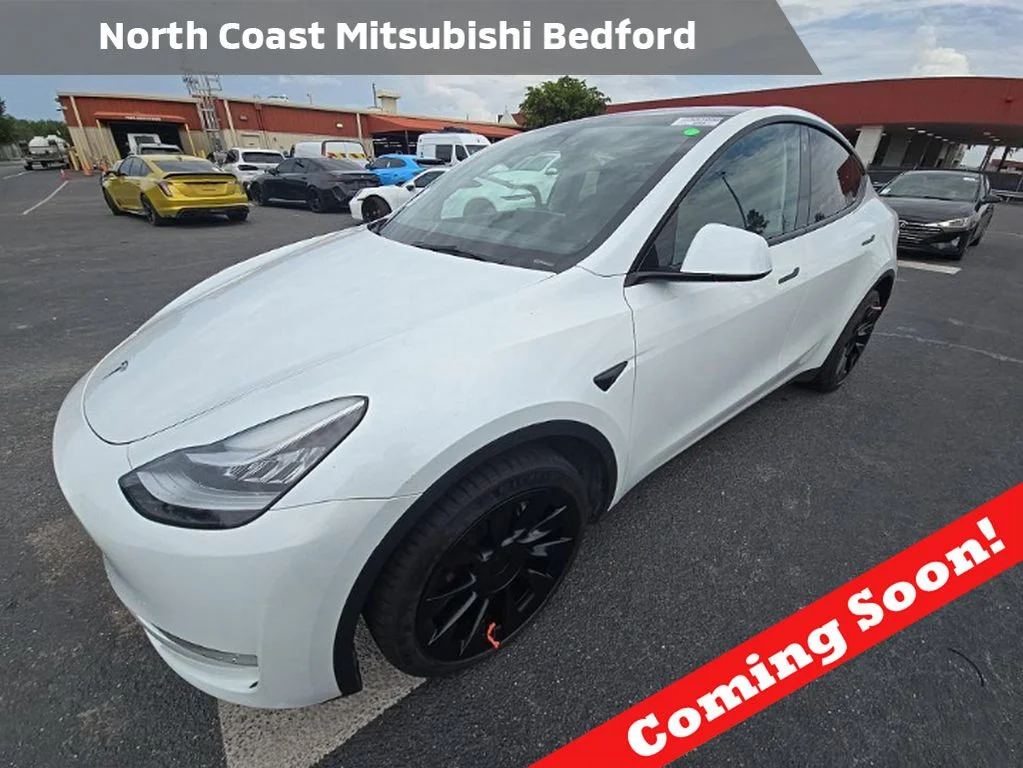 2023 Tesla Model Y's photo