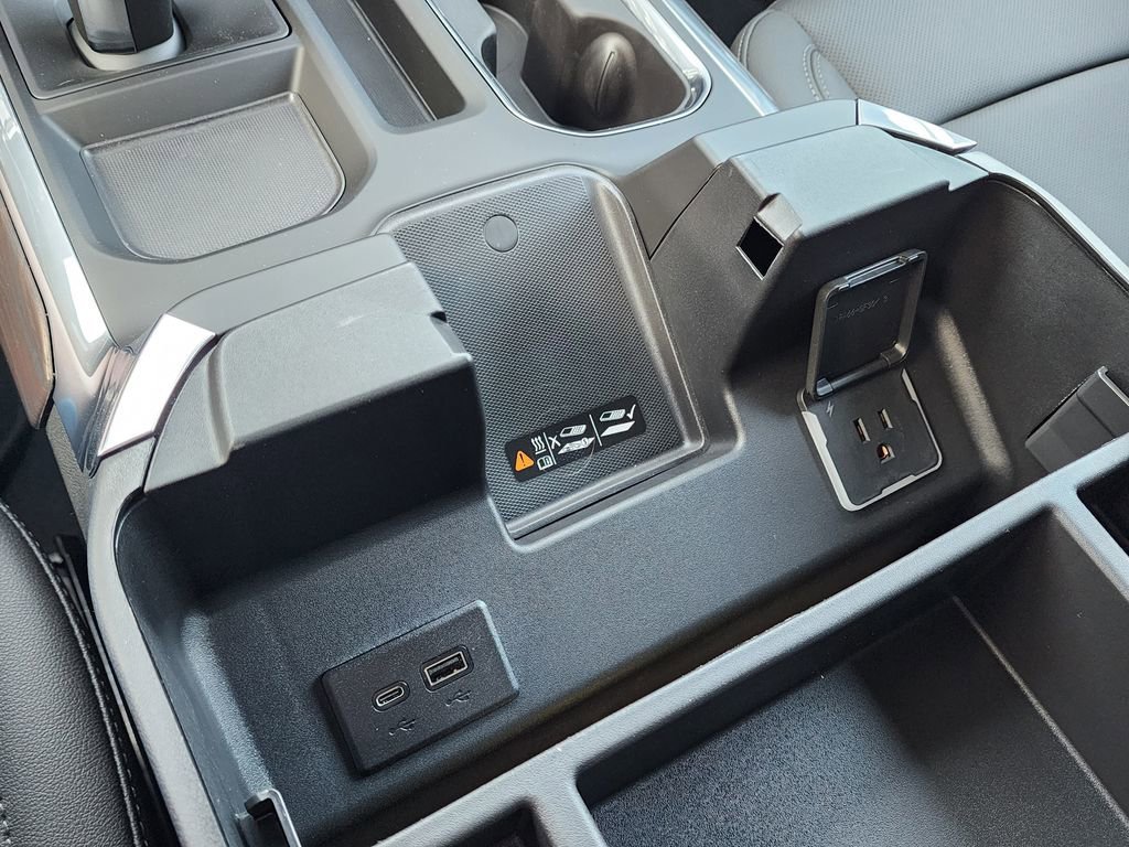2026 GMC Sierra 1500 SLT - Photo 33
