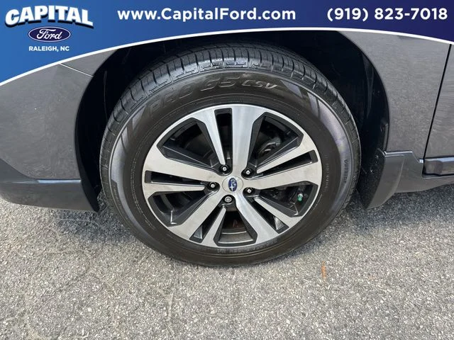 Used 2018 Gray Subaru 2.5i image 13