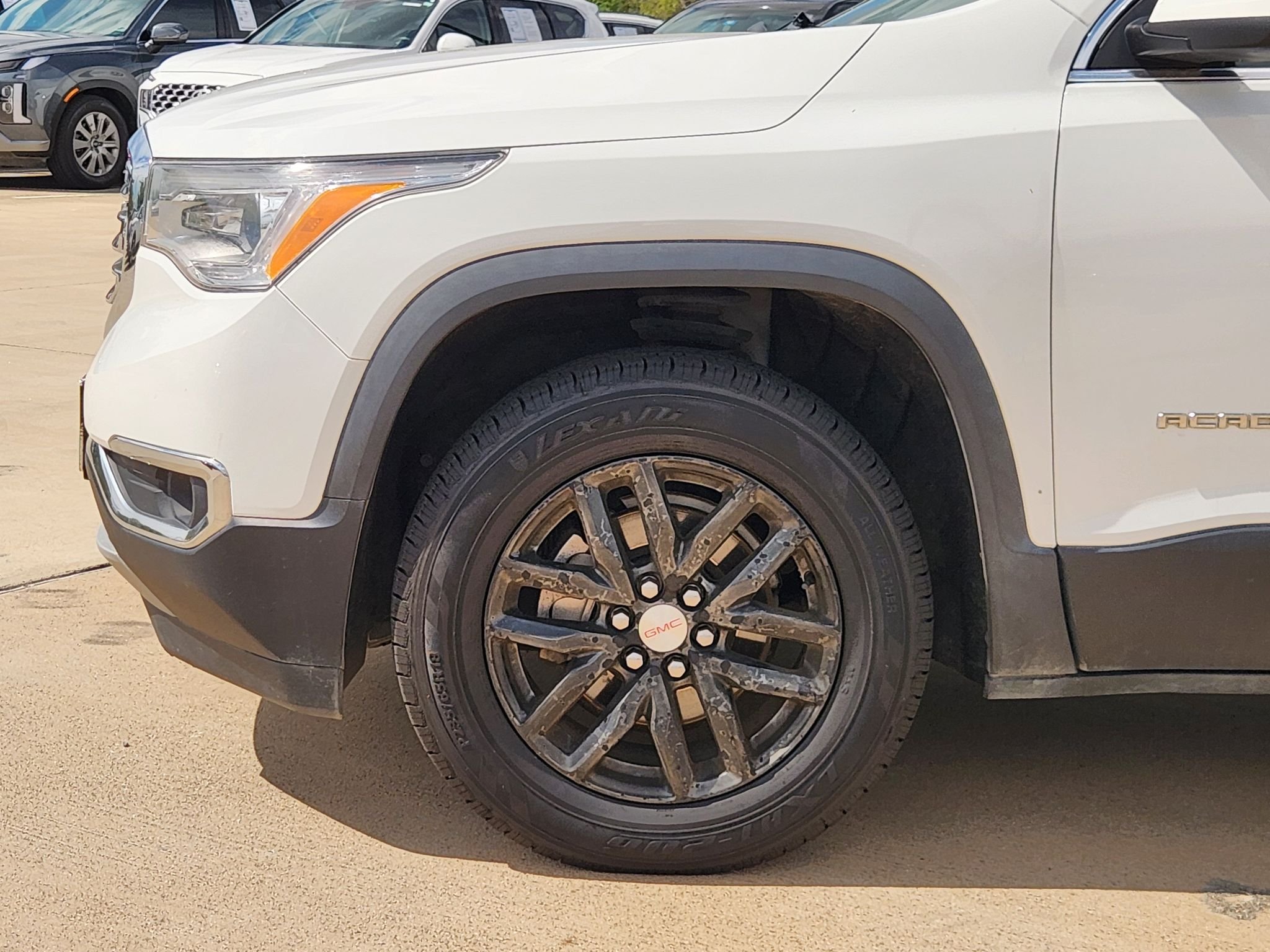 Used 2019 Summit White GMC SLT image 10