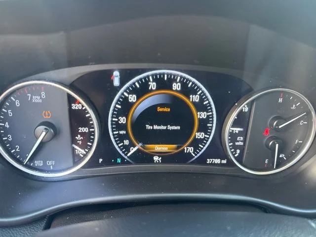 Used 2020 Red Buick Premium II image 16