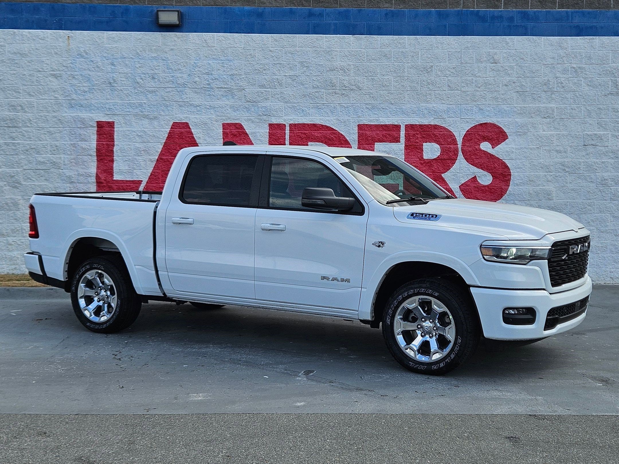 2026 RAM 1500 Big Horn/Lone Star 4x4 Crew Cab 5'7's photo