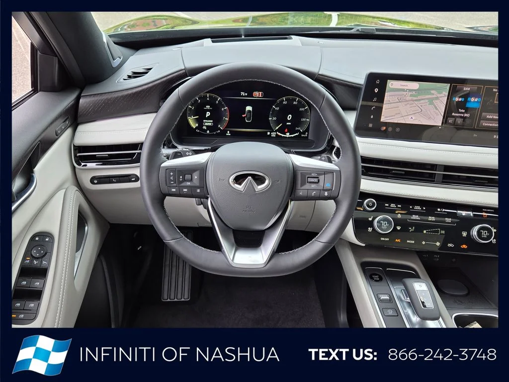 New 2027 DEEP EMERALD INFINITI Autograph AWD image 10