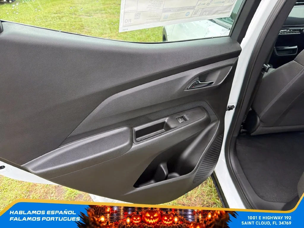 2027 Chevrolet Bolt LT - Photo 23